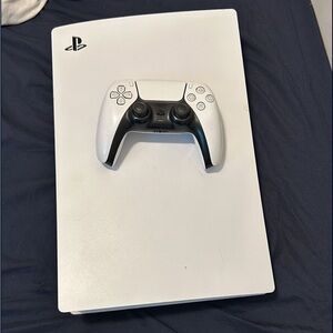 Play station 5 , ps5